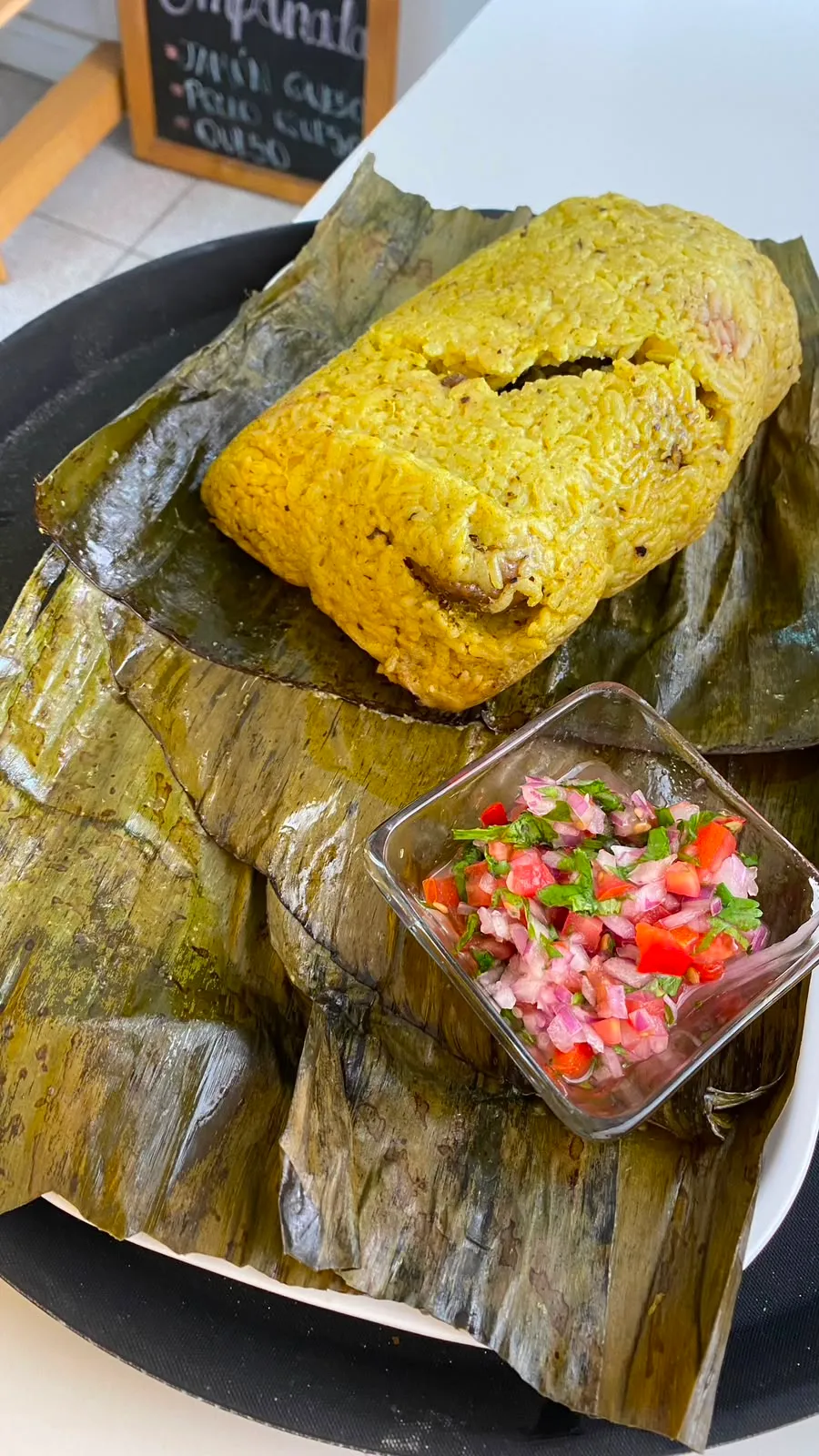 Juane de la selva con salsa criolla